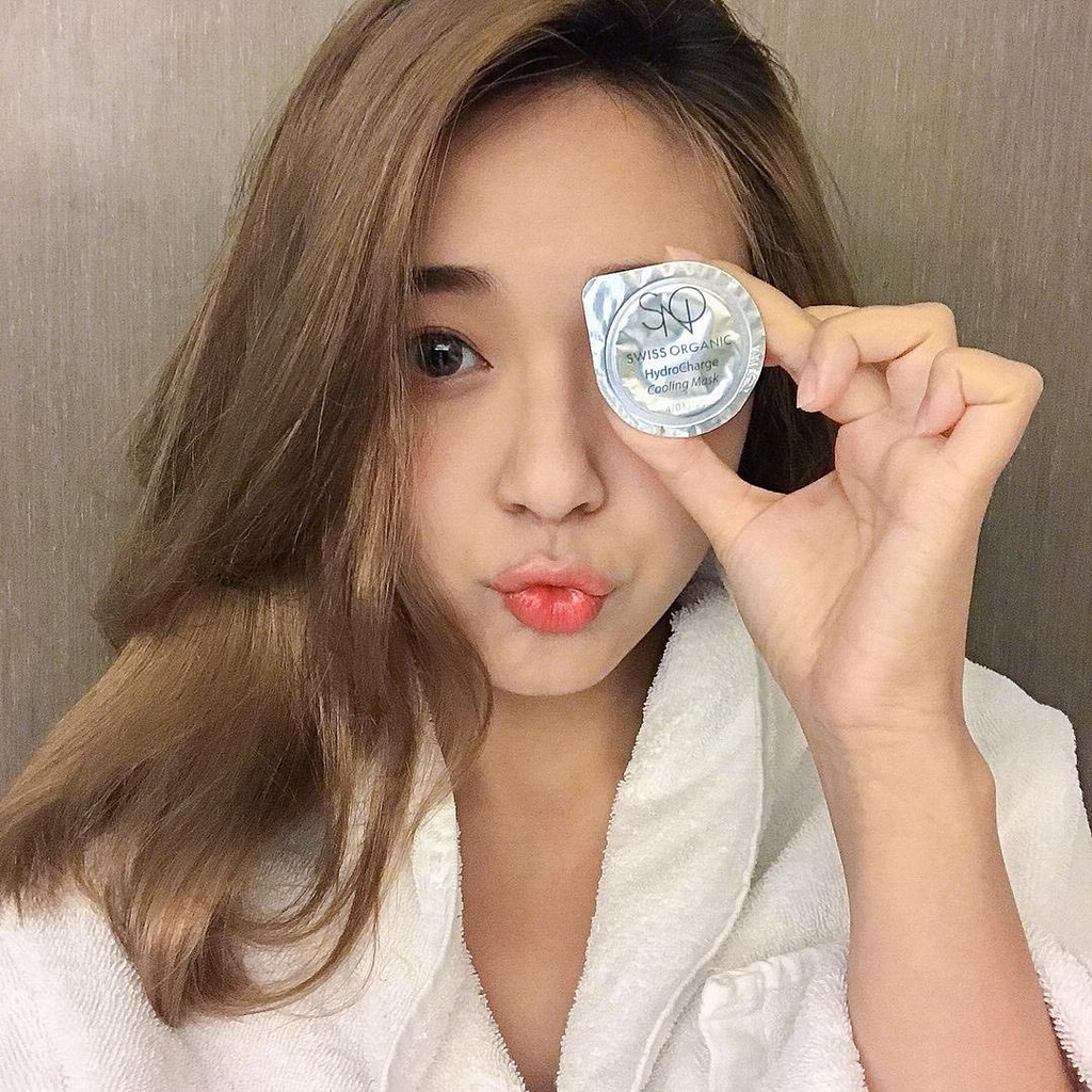 Cooling Mask | Hydro-Cool Rescue Mask with FicuCell Vita Stem Cells 5ml x 8